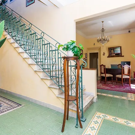 Hotel La Del Geco 2*