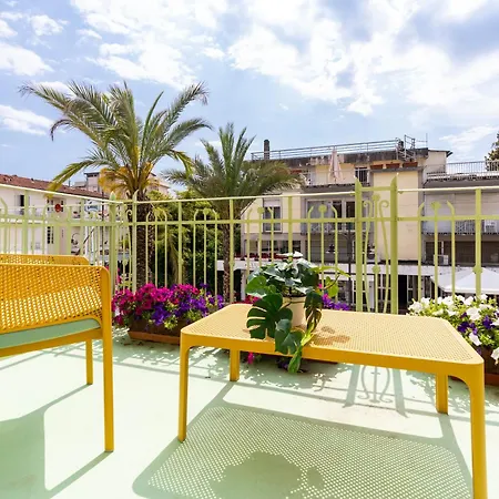 La Del Geco Hotel 2*