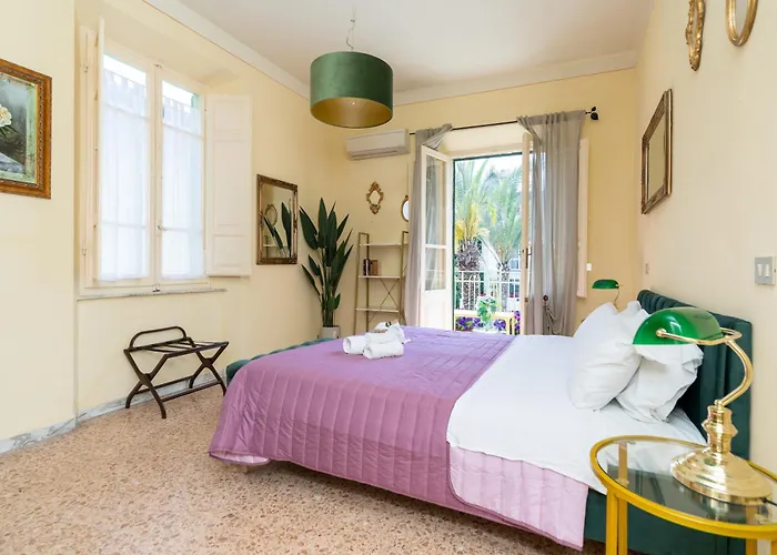 La Del Geco Hotel 2*